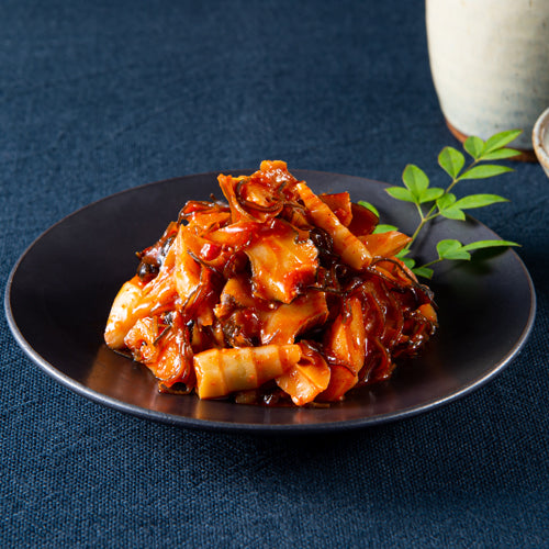 タケノコがたっぷり入ったツブ貝のキムチ